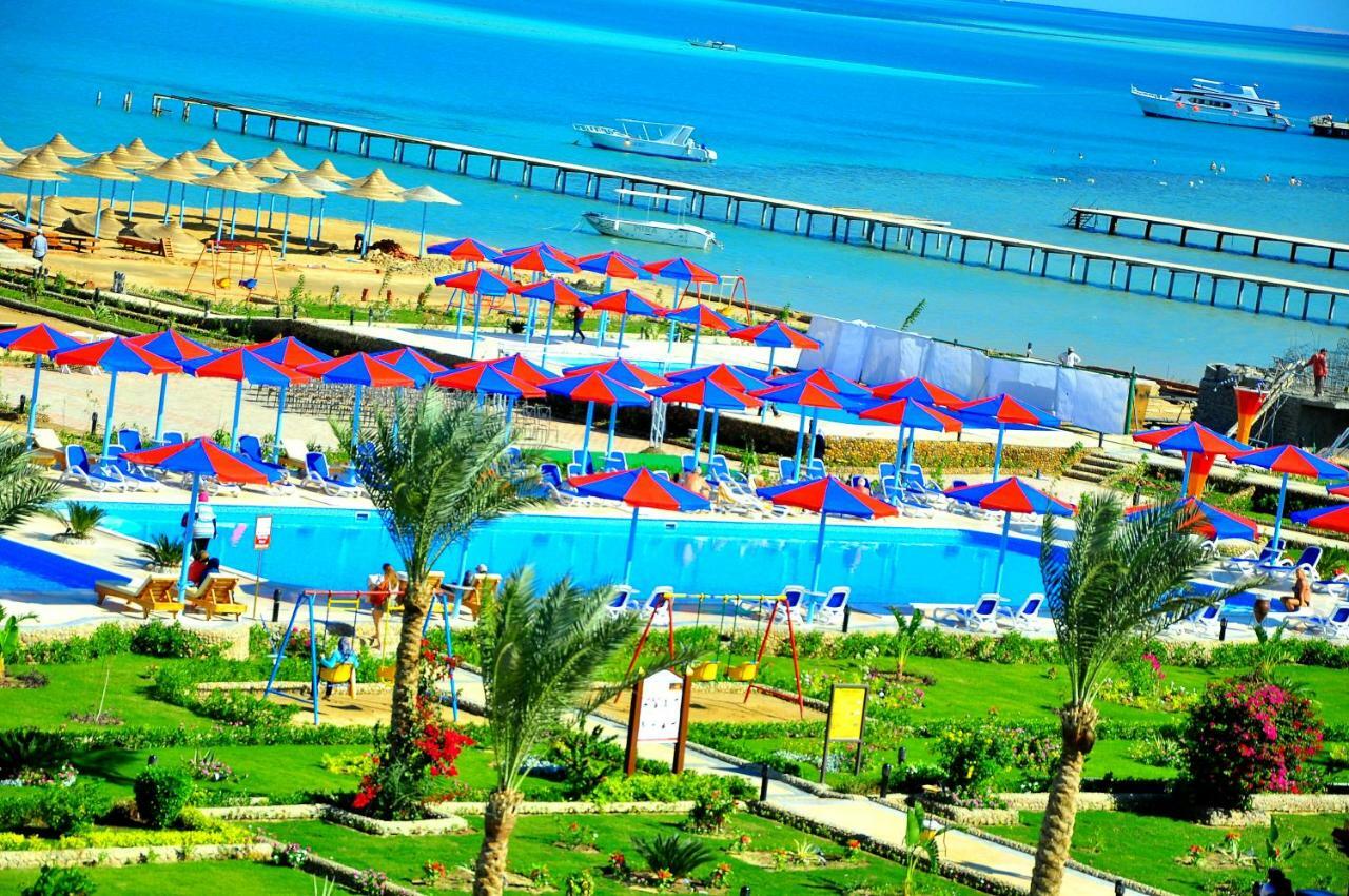 Hawaii Caesar Dreams Resort And Aqua Park - Families And Couples Hurghada Exterior photo