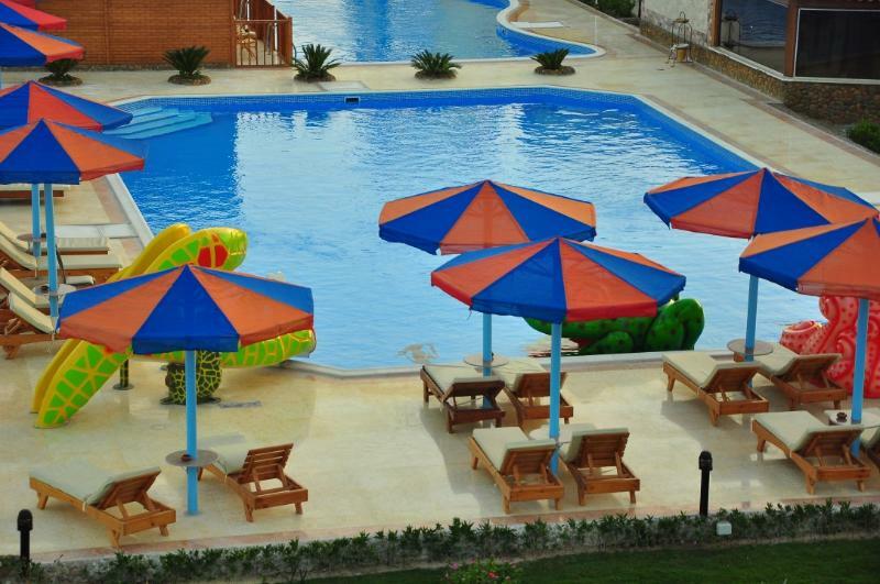 Hawaii Caesar Dreams Resort And Aqua Park - Families And Couples Hurghada Exterior photo
